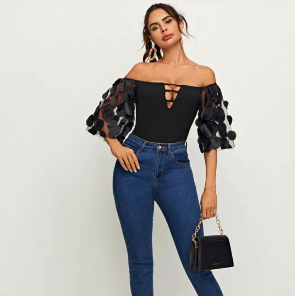 NWOT Black applique mesh sleeve cut-out top